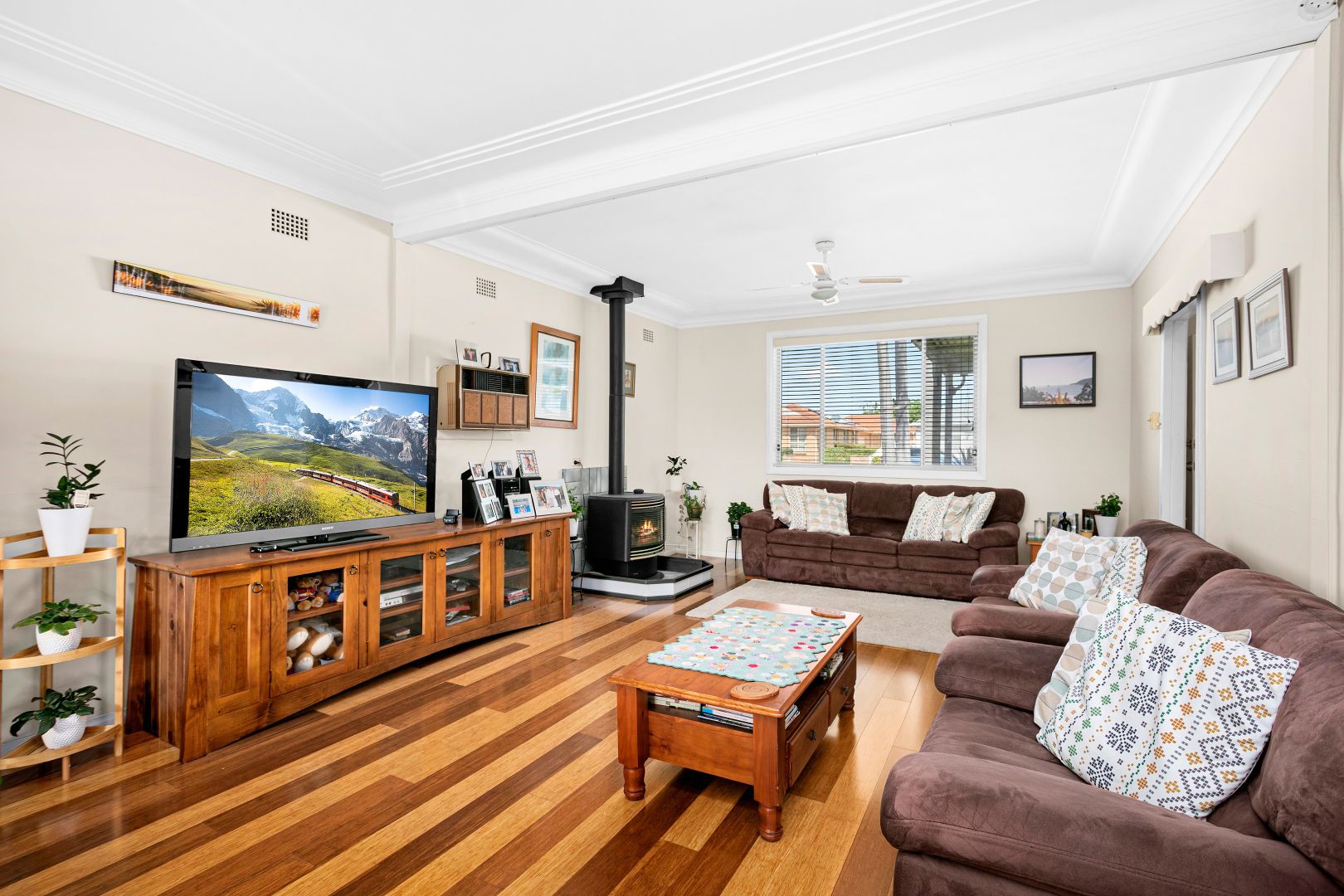 104 Pur Pur Avenue, Lake Illawarra NSW 2528, Image 1