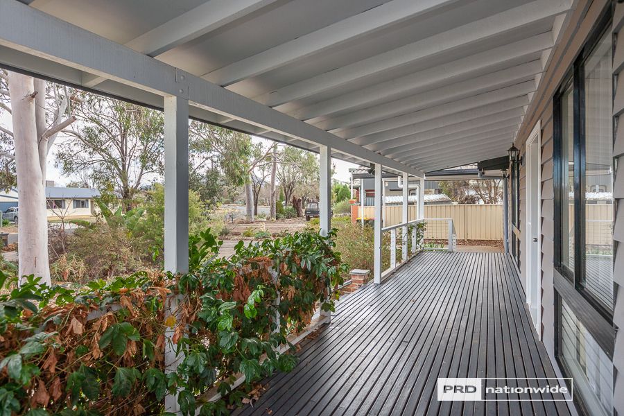 16 Kamilaroi Crescent, Manilla NSW 2346, Image 1