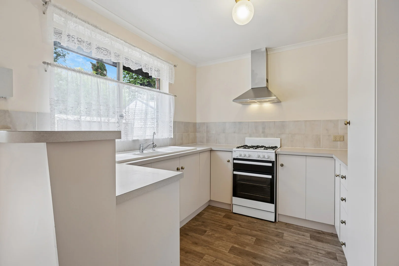 Additional image 13 of 16 Shoalwater Close, Seaford Rise SA 5169