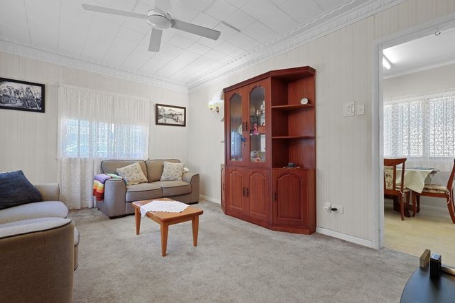 14 The Promenade Camp Hill 4152 - Image 6