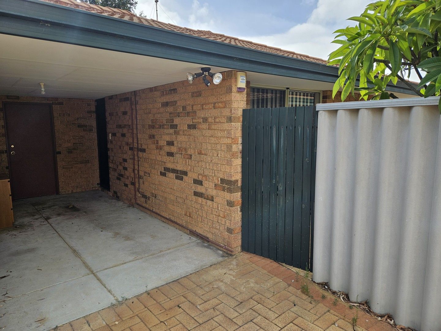 4/3 Straitsman Way, Currambine WA 6028 Villa For Rent 500 Domain