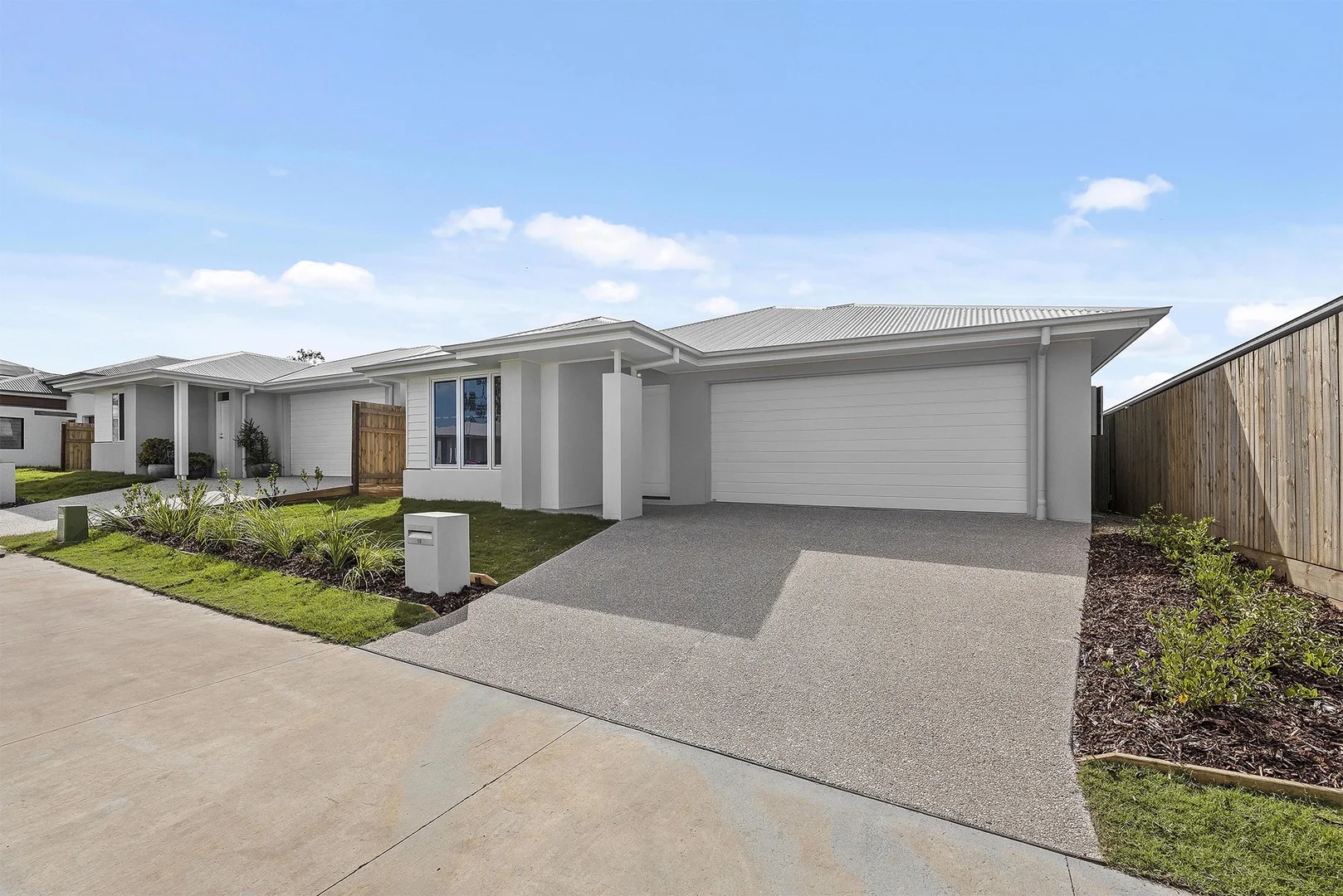 10 & 11 Fairywren Street, Warner QLD 4500