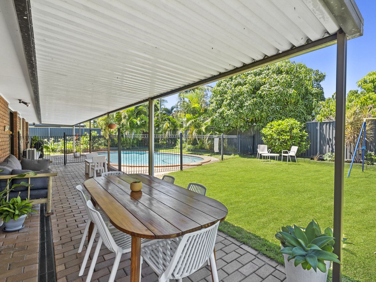 5 Rangeview Court, Burleigh Waters QLD 4220, Image 1