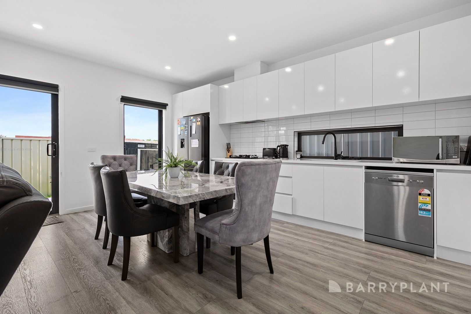 3 bedrooms Townhouse in 3/90 Evell Street GLENROY VIC, 3046