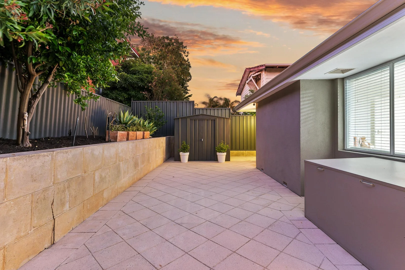 Additional image 30 of 56 Fairlane Dr, Carine WA 6020