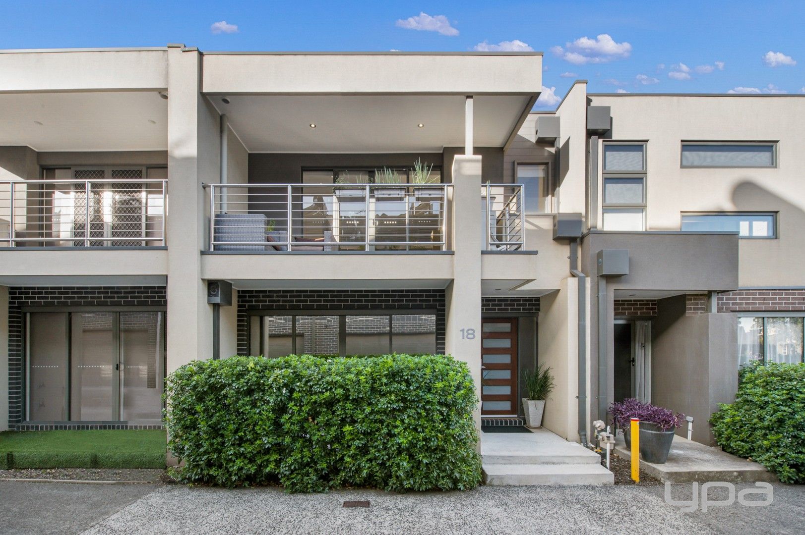 18/8 The Crossing, Caroline Springs VIC 3023, Image 0