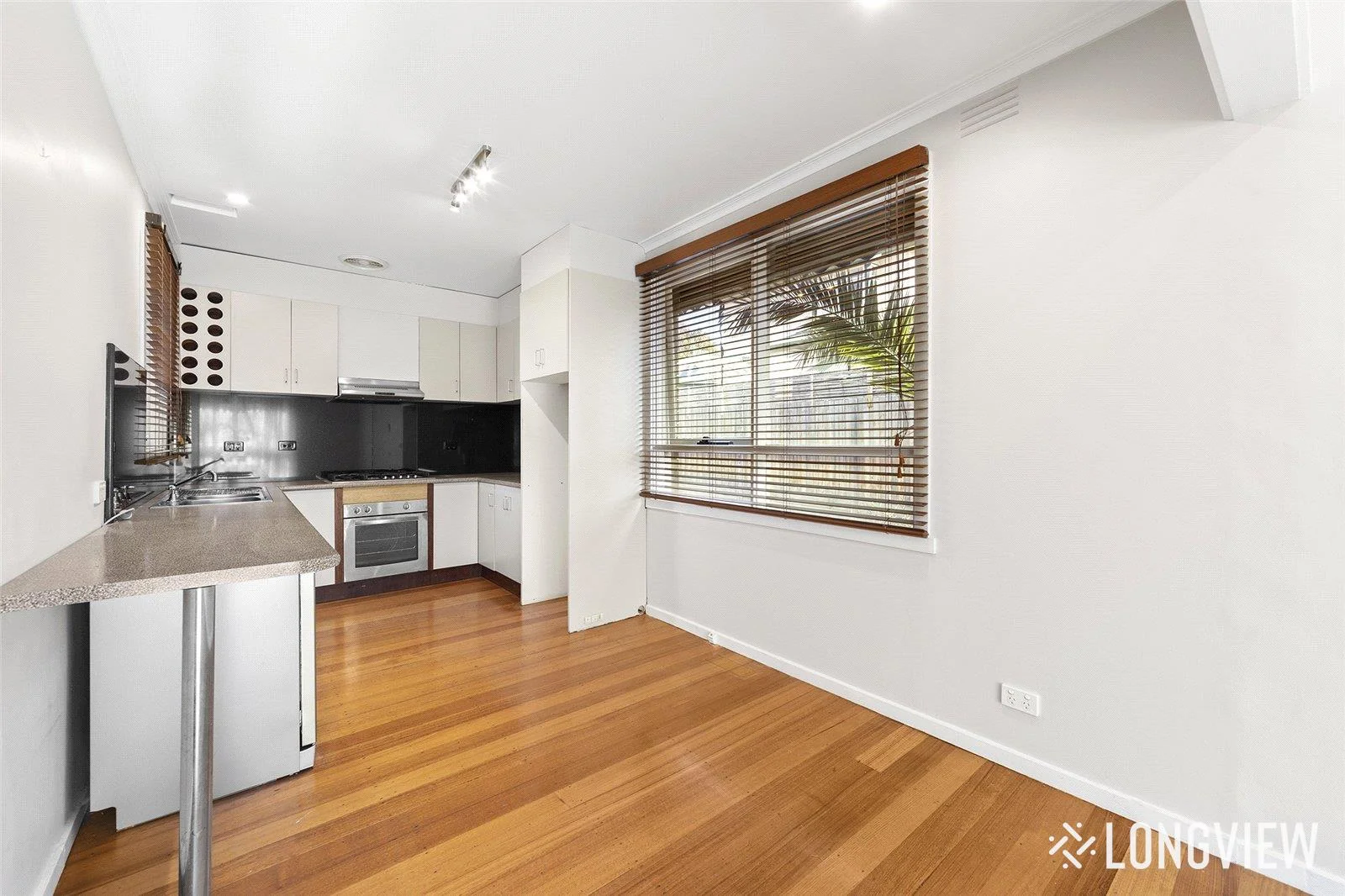 Additional image 3 of 1/110 Bay Road, Sandringham VIC 3191