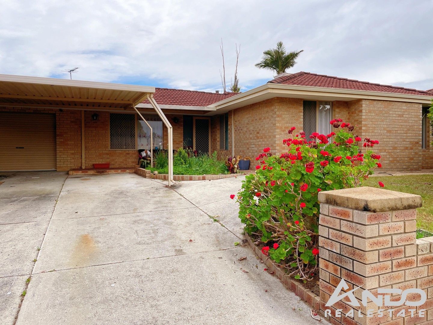 4 bedrooms House in 3 Oats Court MIDLAND WA, 6056