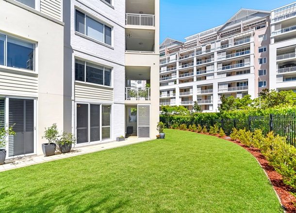 102/2-4 Peninsula Drive, Breakfast Point NSW 2137