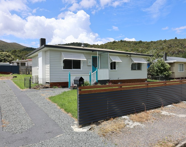 13 Evans Street, Queenstown TAS 7467