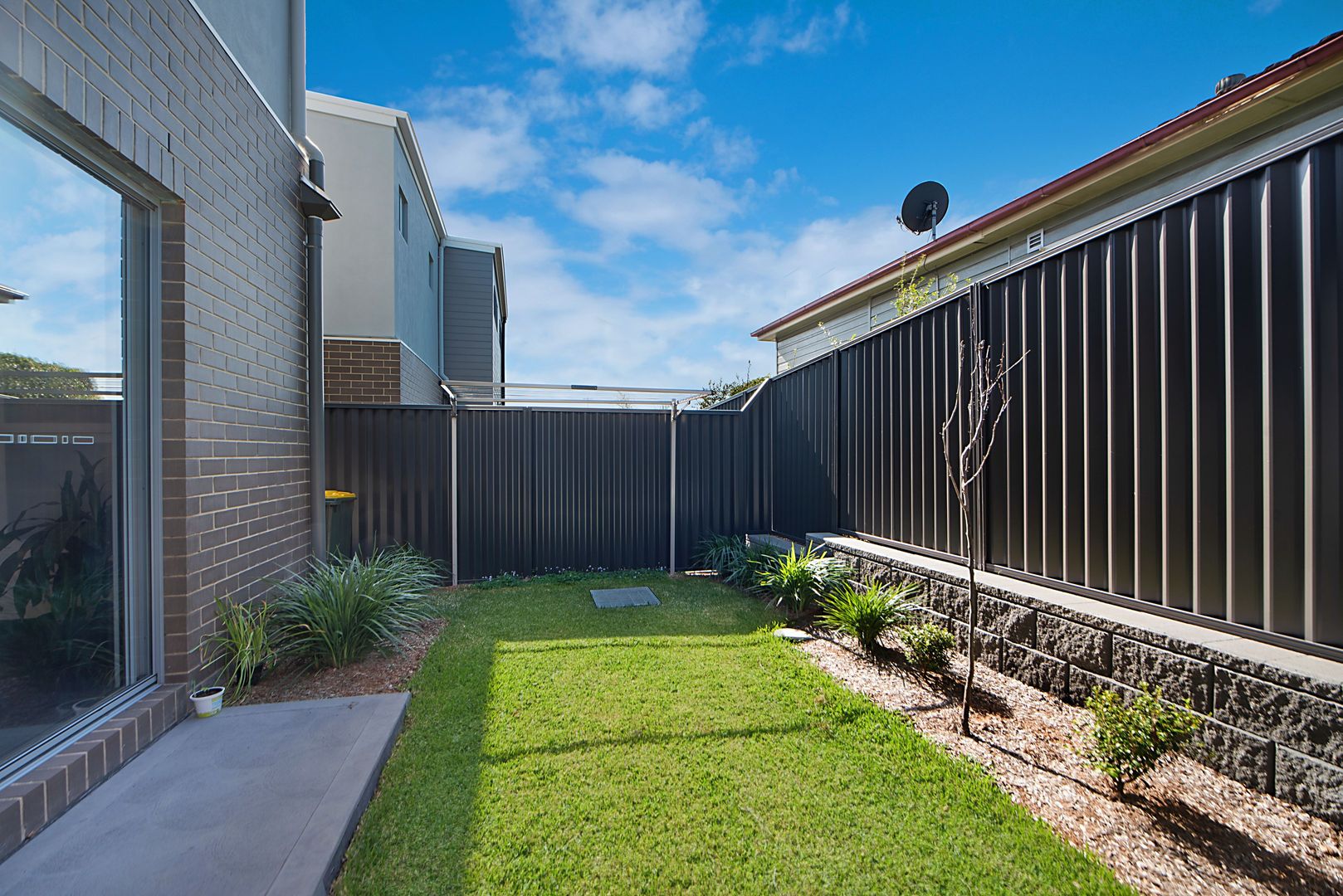 2/25 Queens Road, New Lambton NSW 2305, Image 2