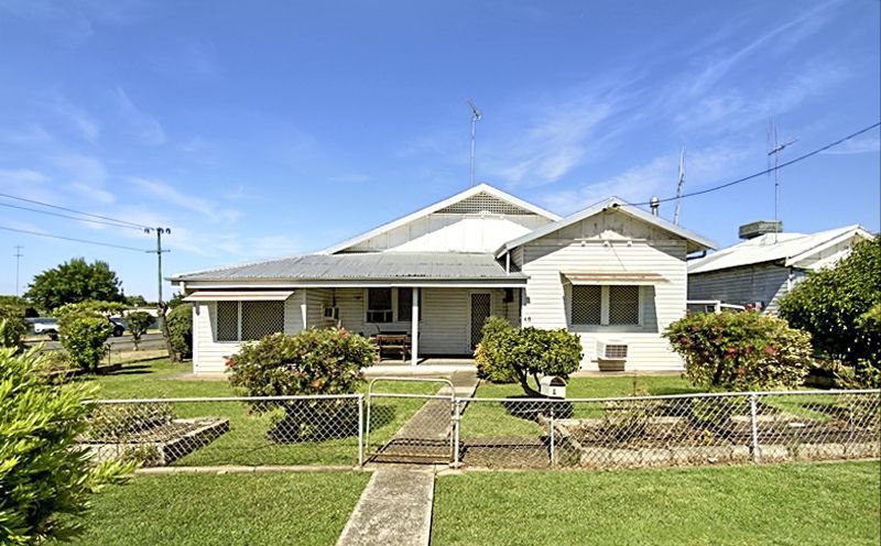 3 bedrooms House in 48 Grenfell Street FORBES NSW, 2871