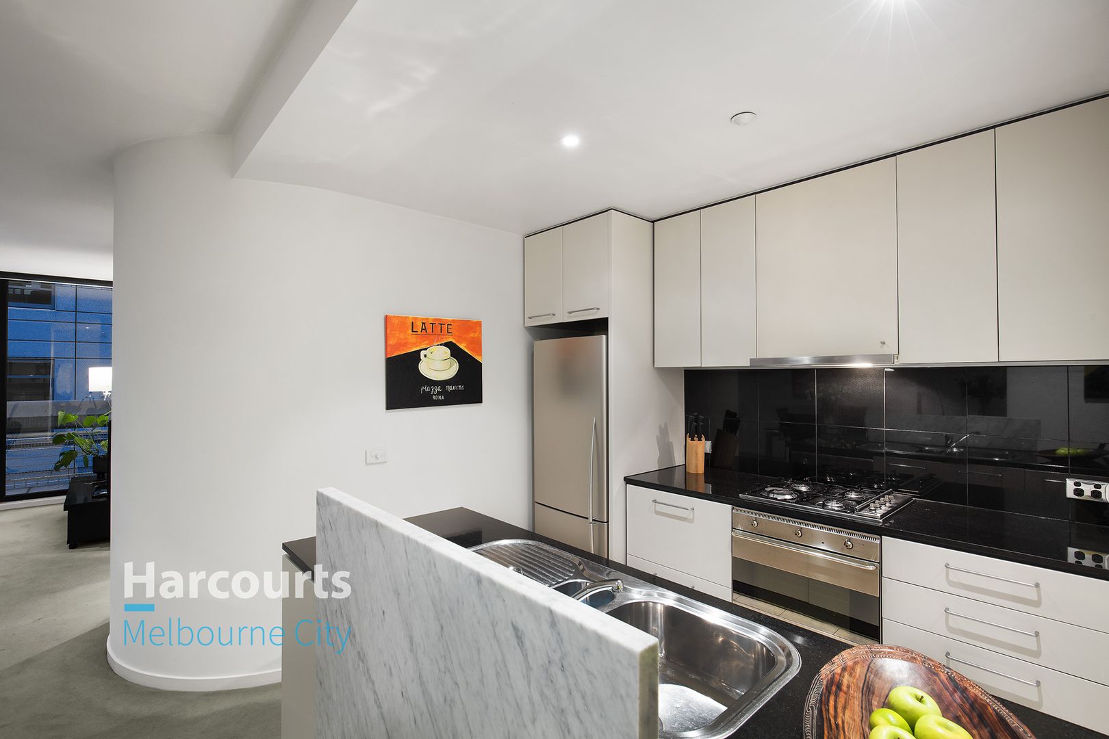 1005/118 Russell Street, Melbourne VIC 3000, Image 2