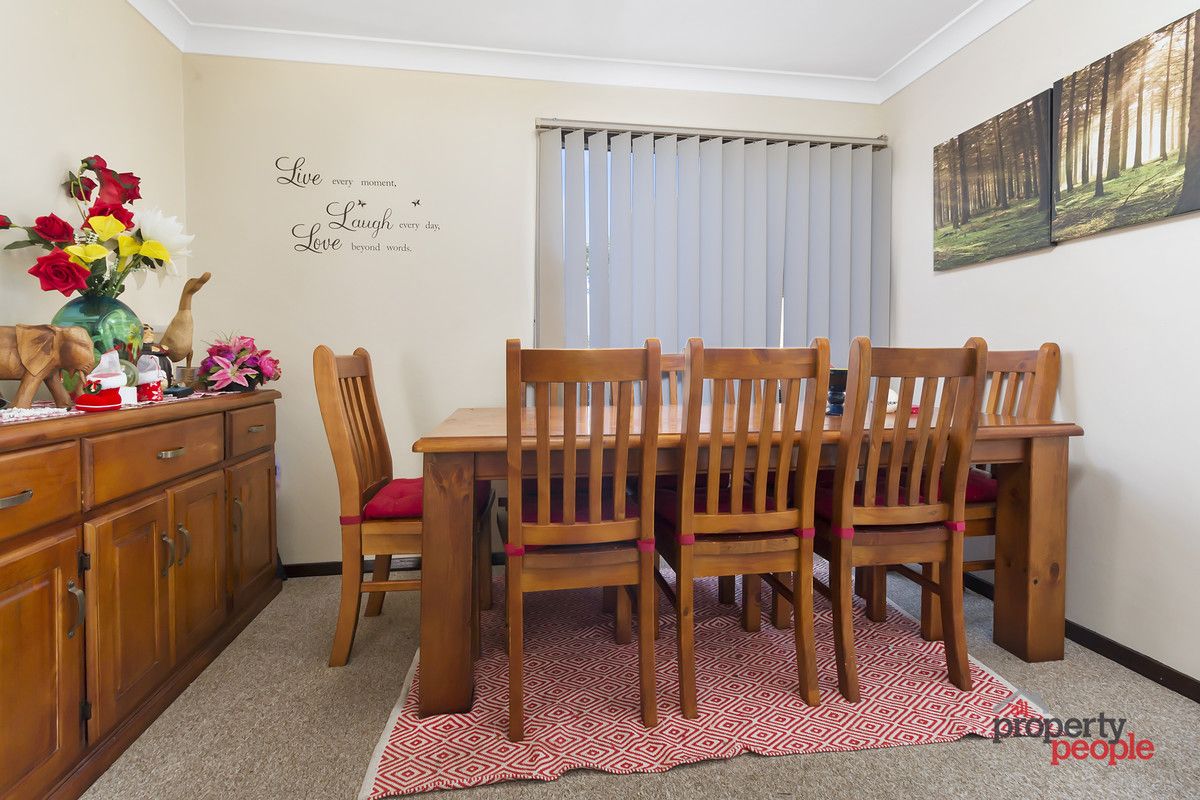 15/2 Whipbird Avenue, Ingleburn NSW 2565, Image 1