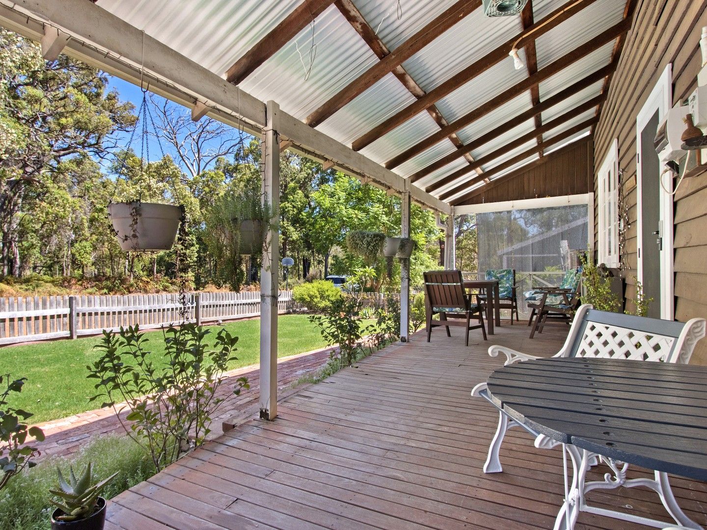 10 Staff Street, Jarrahdale WA 6124, Image 0