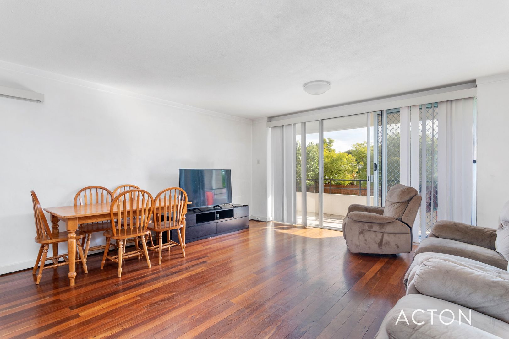 3 bedrooms Apartment / Unit / Flat in 3/48 McMaster Street VICTORIA PARK WA, 6100