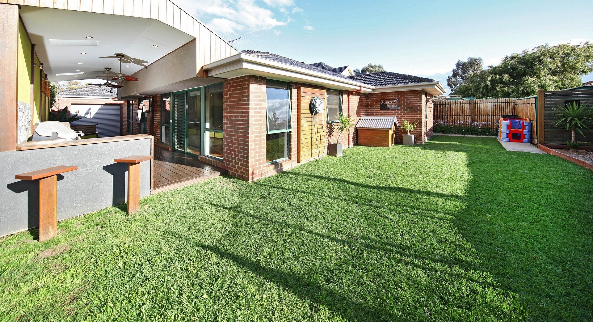 5 Andrew Chirnside Avenue, Seabrook Property History & Address Research Domain