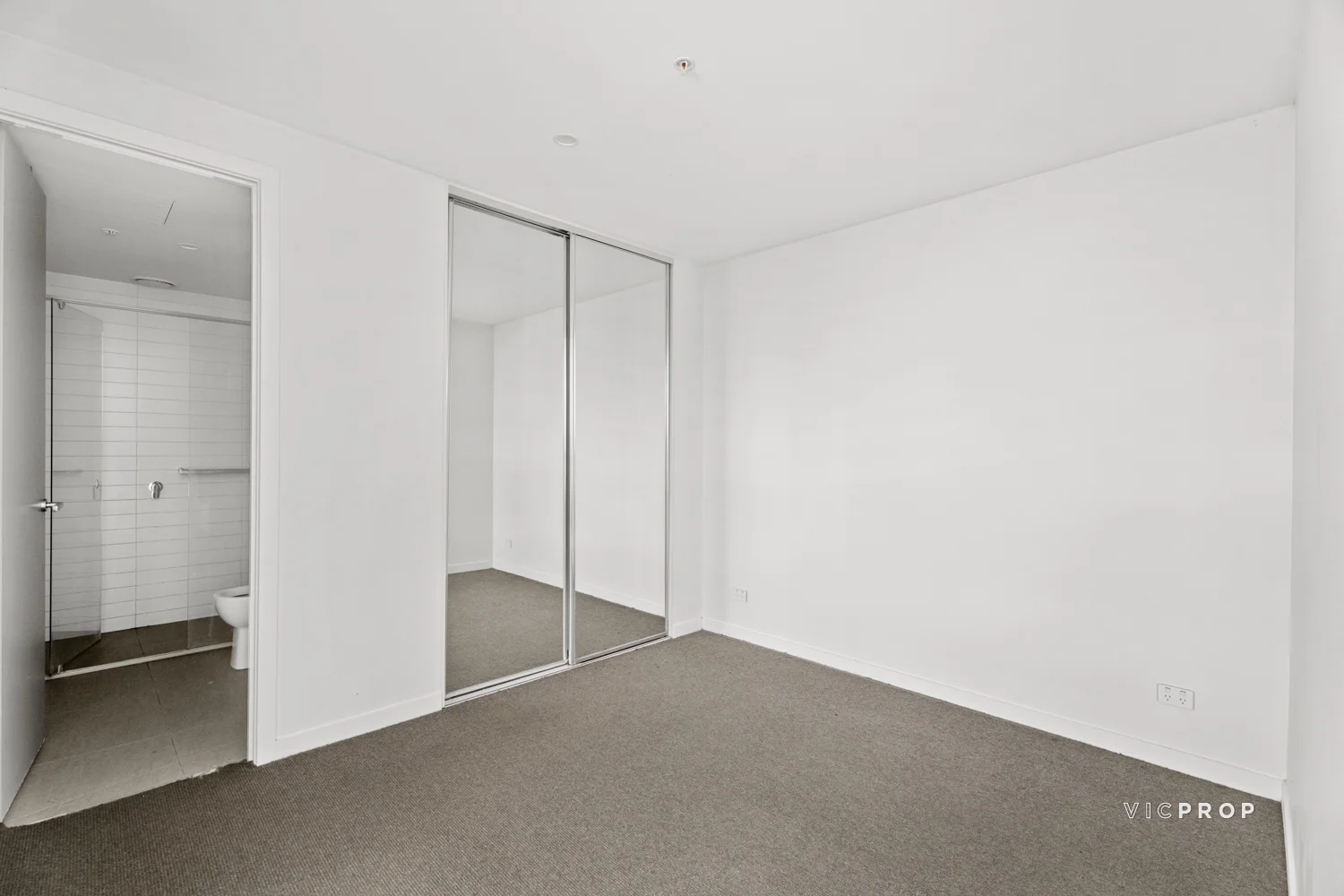 Additional image 5 of 912/91 Galada Avenue, Parkville VIC 3052