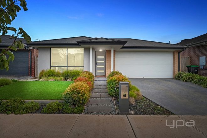 Picture of 35 Dickens Street, STRATHTULLOH VIC 3338