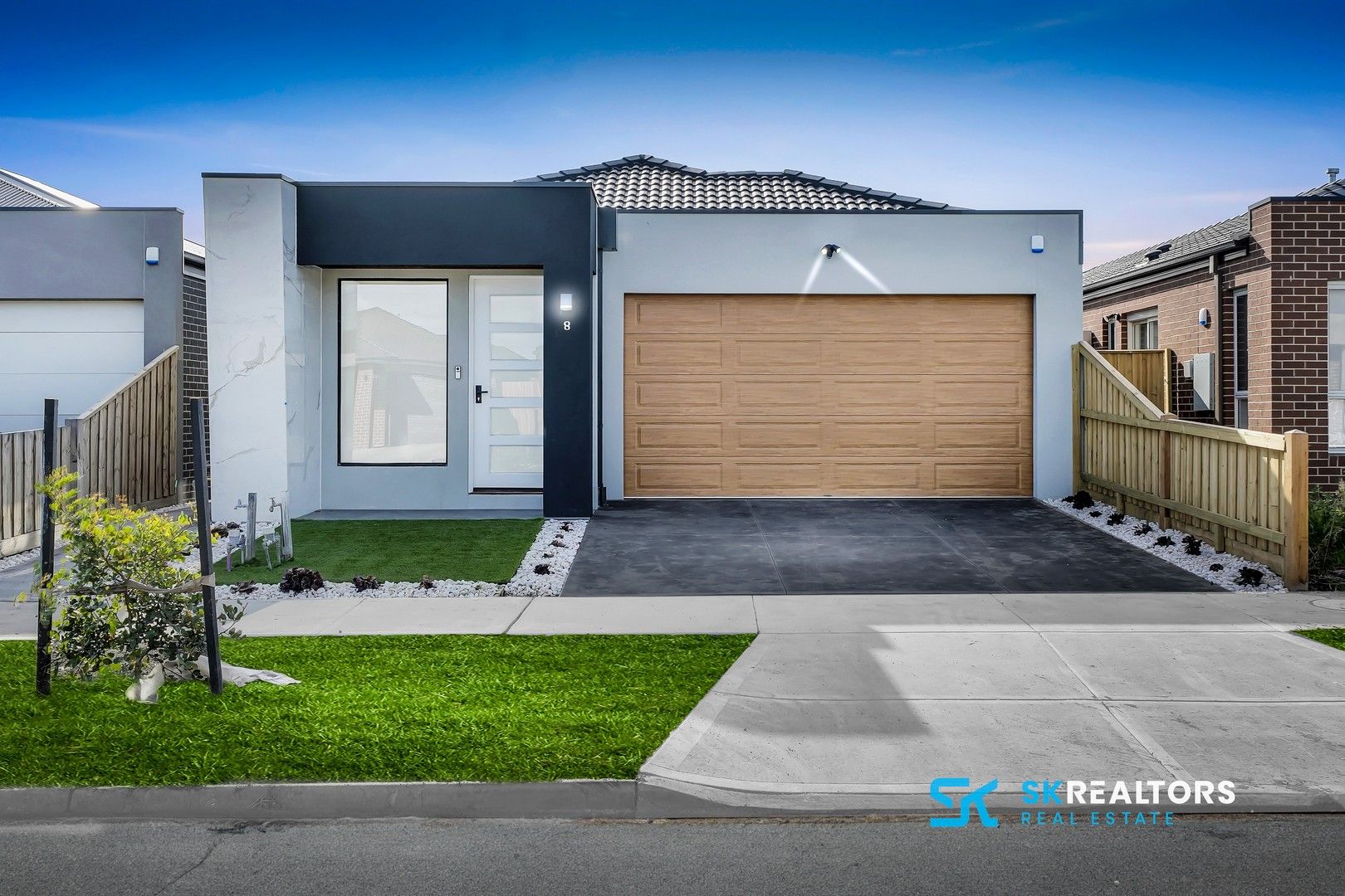 8 Coronidium Street, Beveridge VIC 3753, Image 0