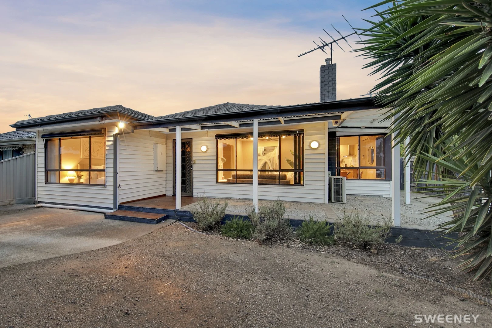 32 Hatherley Grove, Altona North VIC 3025