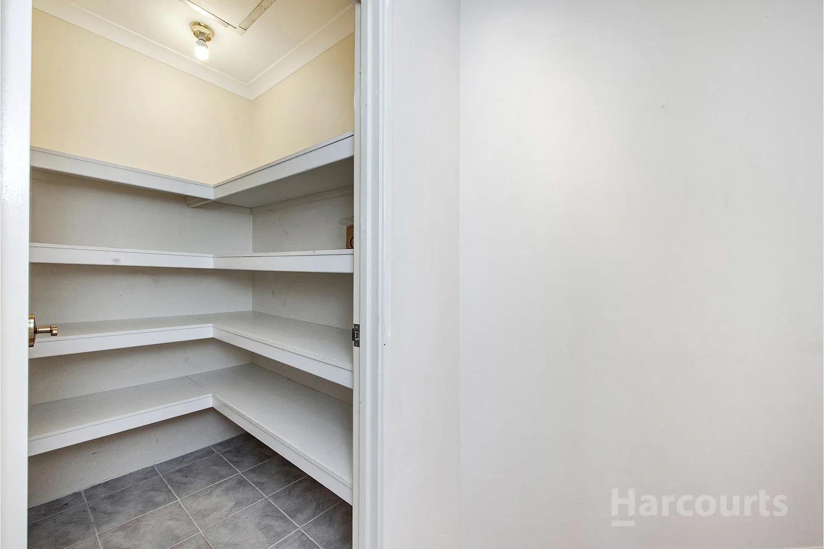 Additional image 28 of 8 Starfire Close, Halls Head WA 6210