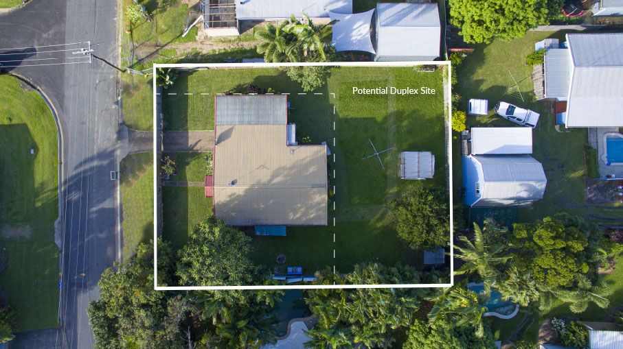 27 Kavieng Street, Trinity Beach QLD 4879, Image 2