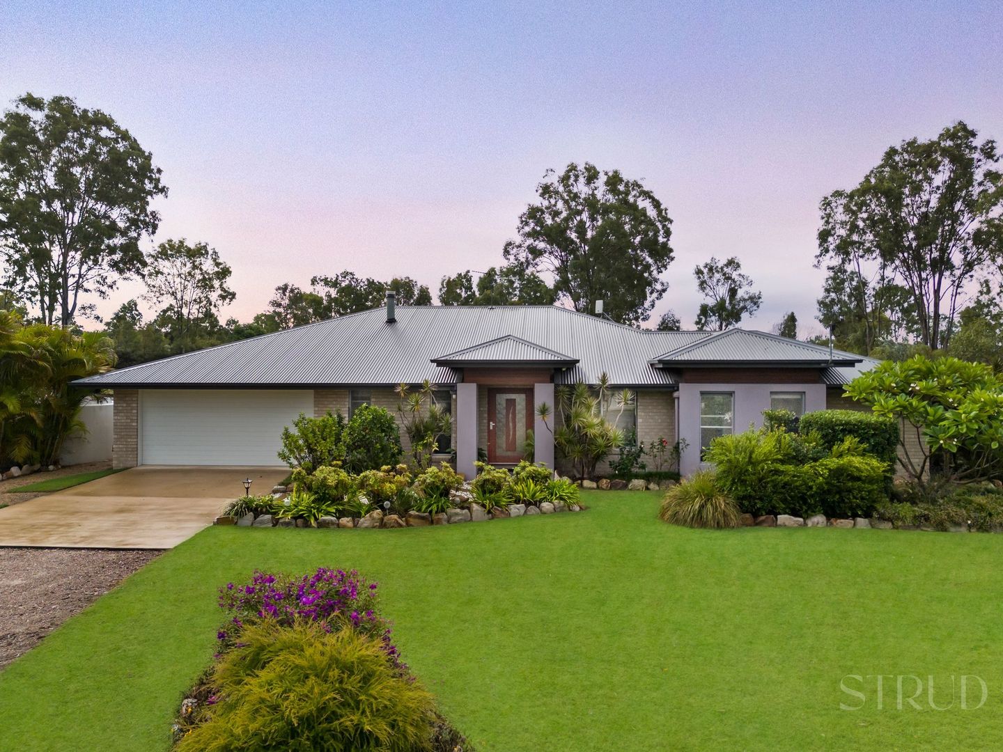 22 Heritage Drive, Adare QLD 4343, Image 2