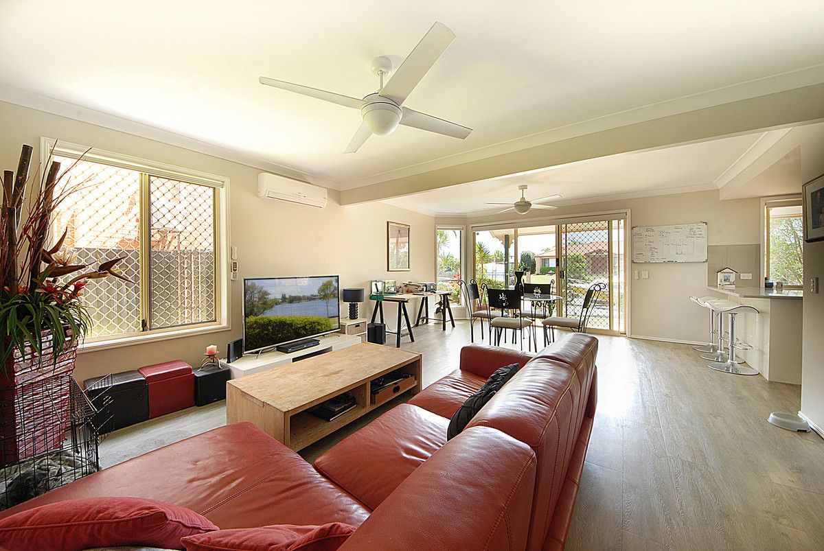 20/2 Cassowary Drive, Burleigh Waters QLD 4220, Image 2