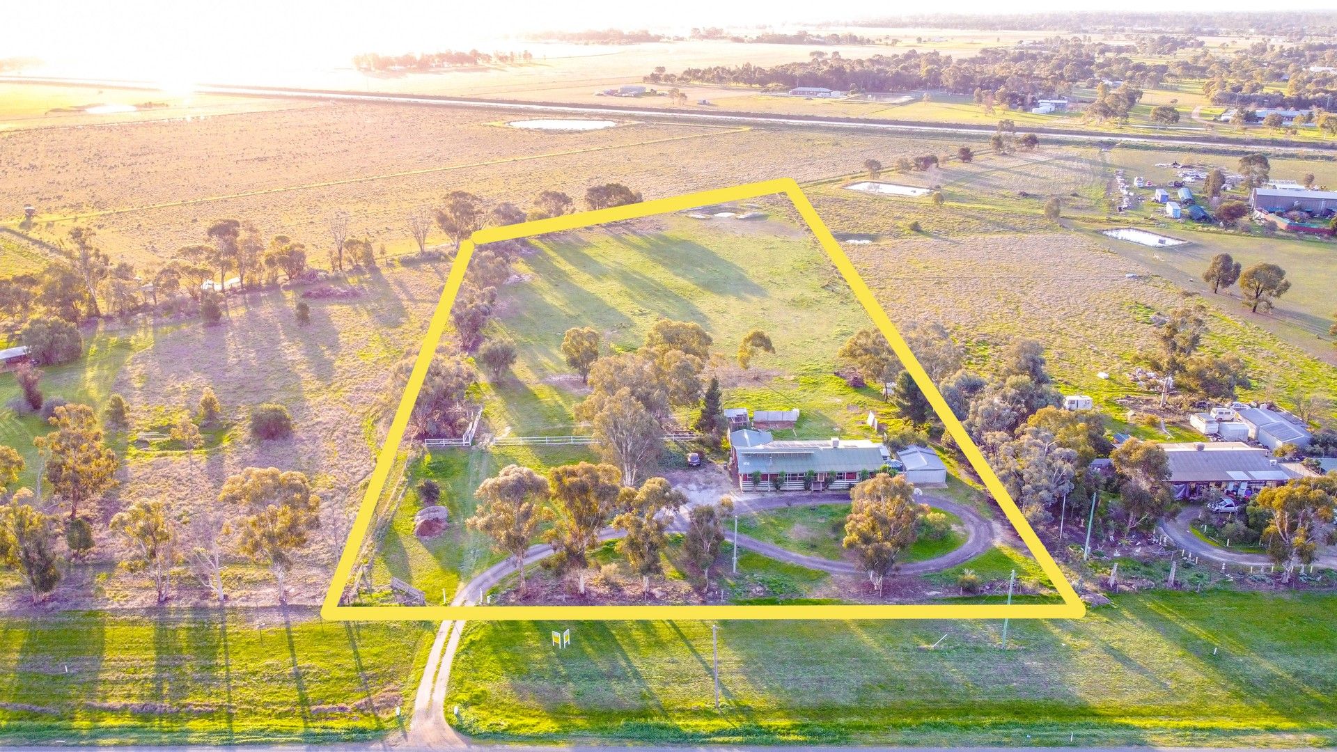 186 Barham Road, Deniliquin NSW 2710, Image 0