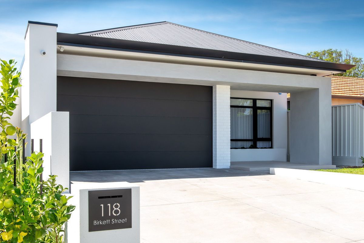 4 bedrooms House in Lot 68 Potala Approach BALDIVIS WA, 6171