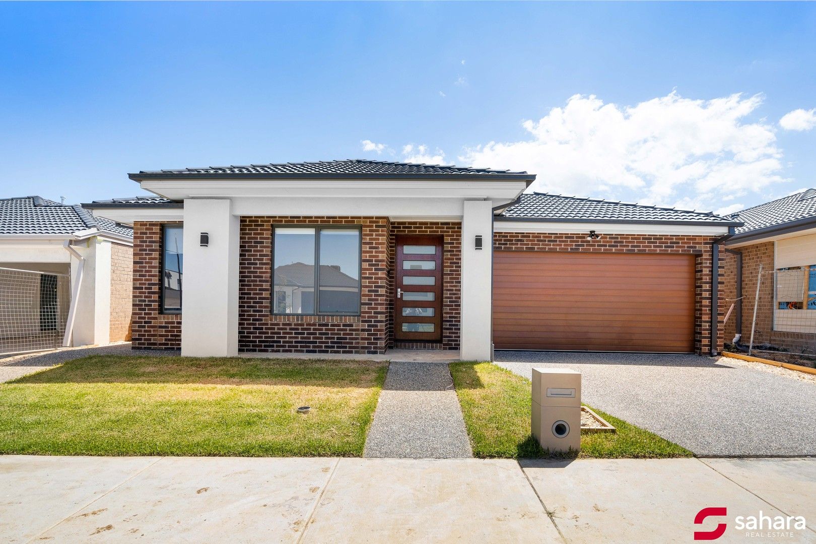 4 bedrooms House in 9 Sparrowhawk Crescent DEANSIDE VIC, 3336