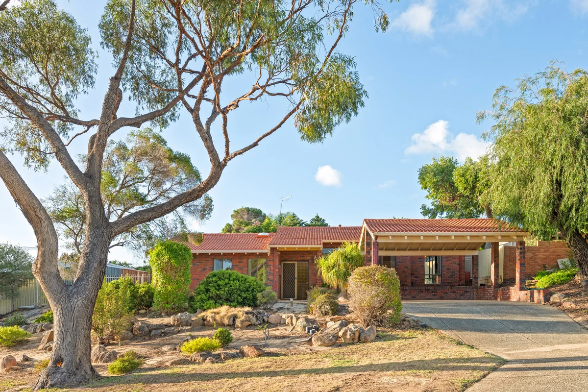 Primary image of 1 Kenton Court, Kingsley WA 6026