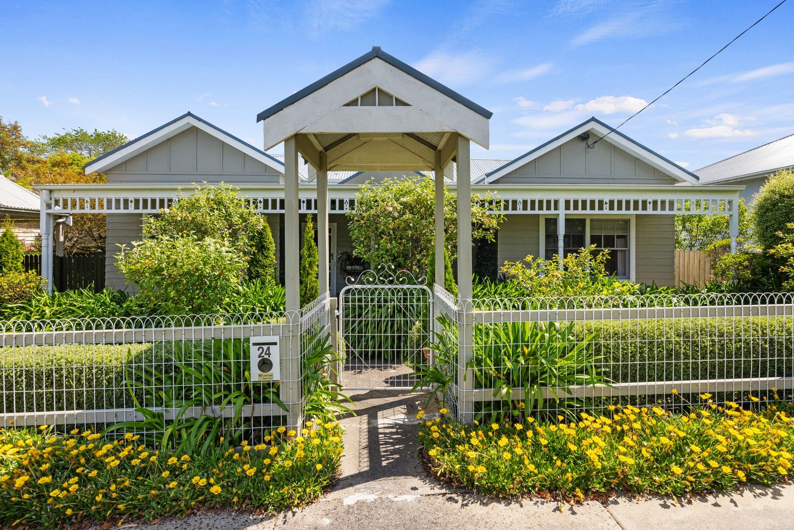 4 bedrooms House in 24 Watt Street WONTHAGGI VIC, 3995