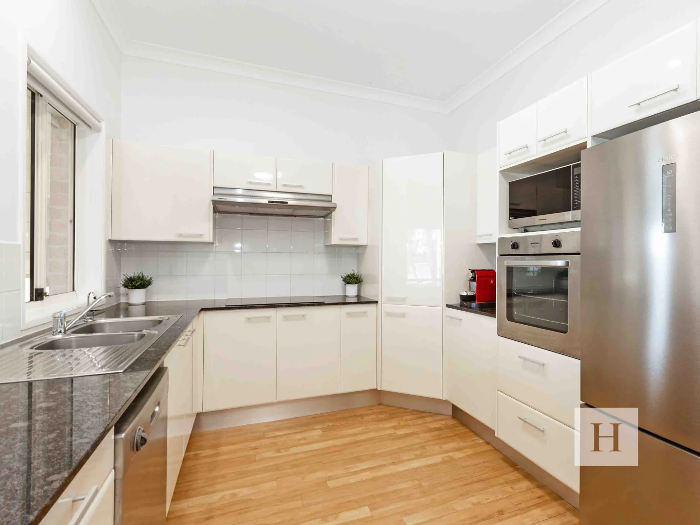 Additional image 4 of 19 Macquarie Rd, Mannering Park NSW 2259