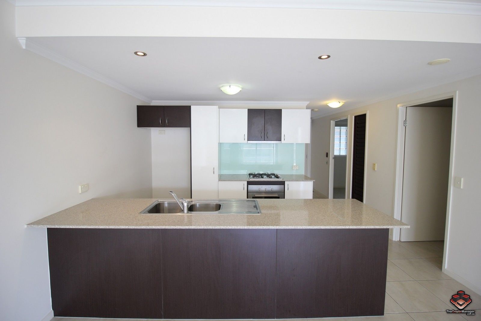ID:21123305/95 Clarence Road, Indooroopilly QLD 4068, Image 2