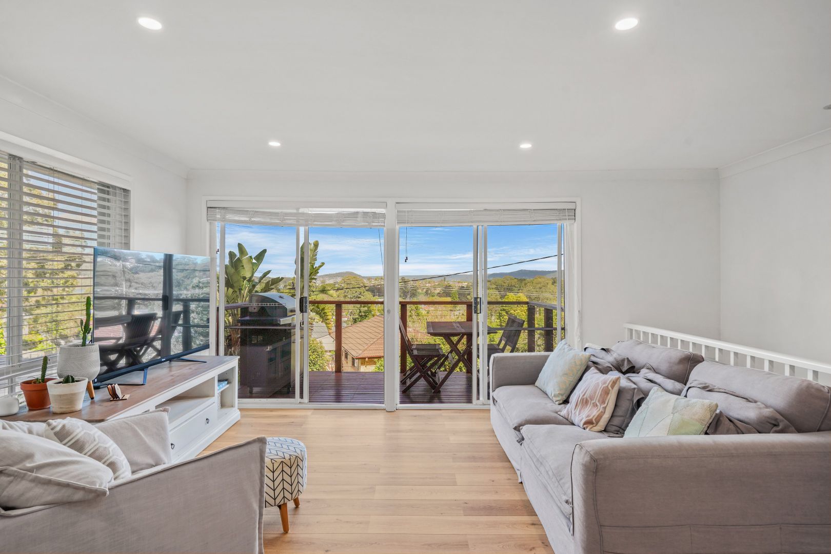 37 Emma James Street, Springfield NSW 2250 House For Rent 745 Domain