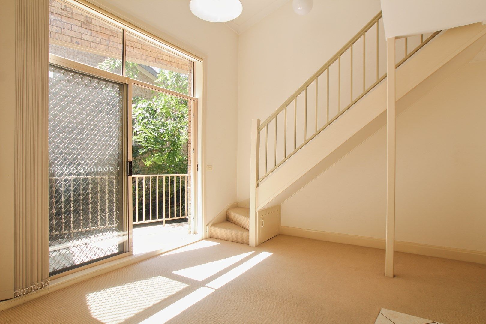 1 bedrooms Apartment / Unit / Flat in 29/5 Help Street CHATSWOOD NSW, 2067