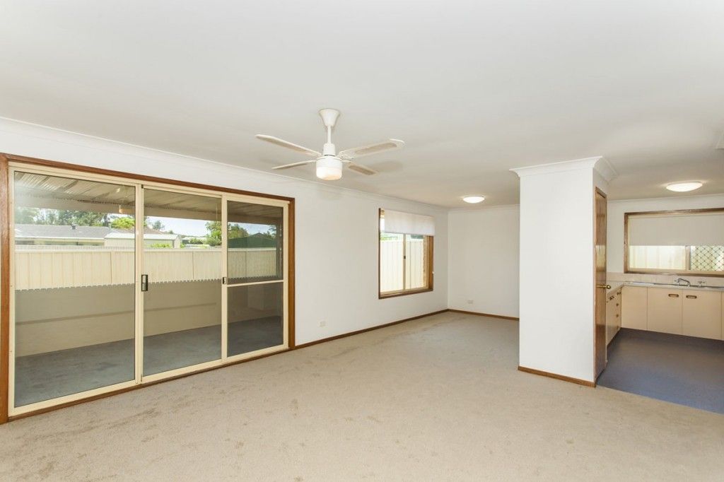 2/7 Elwin Road, Raymond Terrace NSW 2324, Image 1