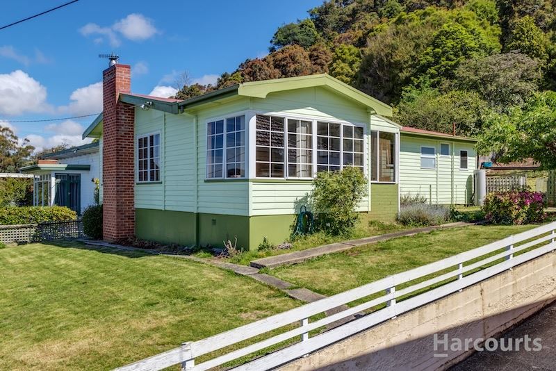 38 Wyatt Crescent, South Burnie TAS 7320, Image 0