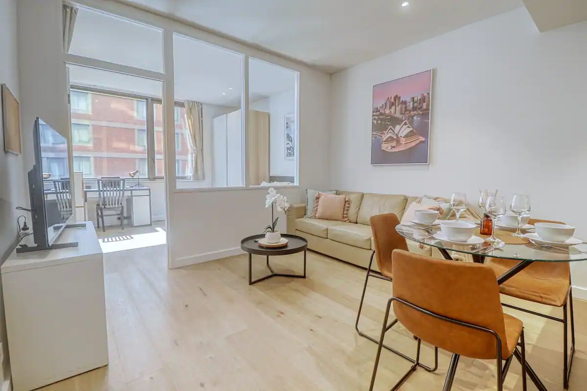 2 bedrooms Apartment / Unit / Flat in 401/83 Harbour Street HAYMARKET NSW, 2000