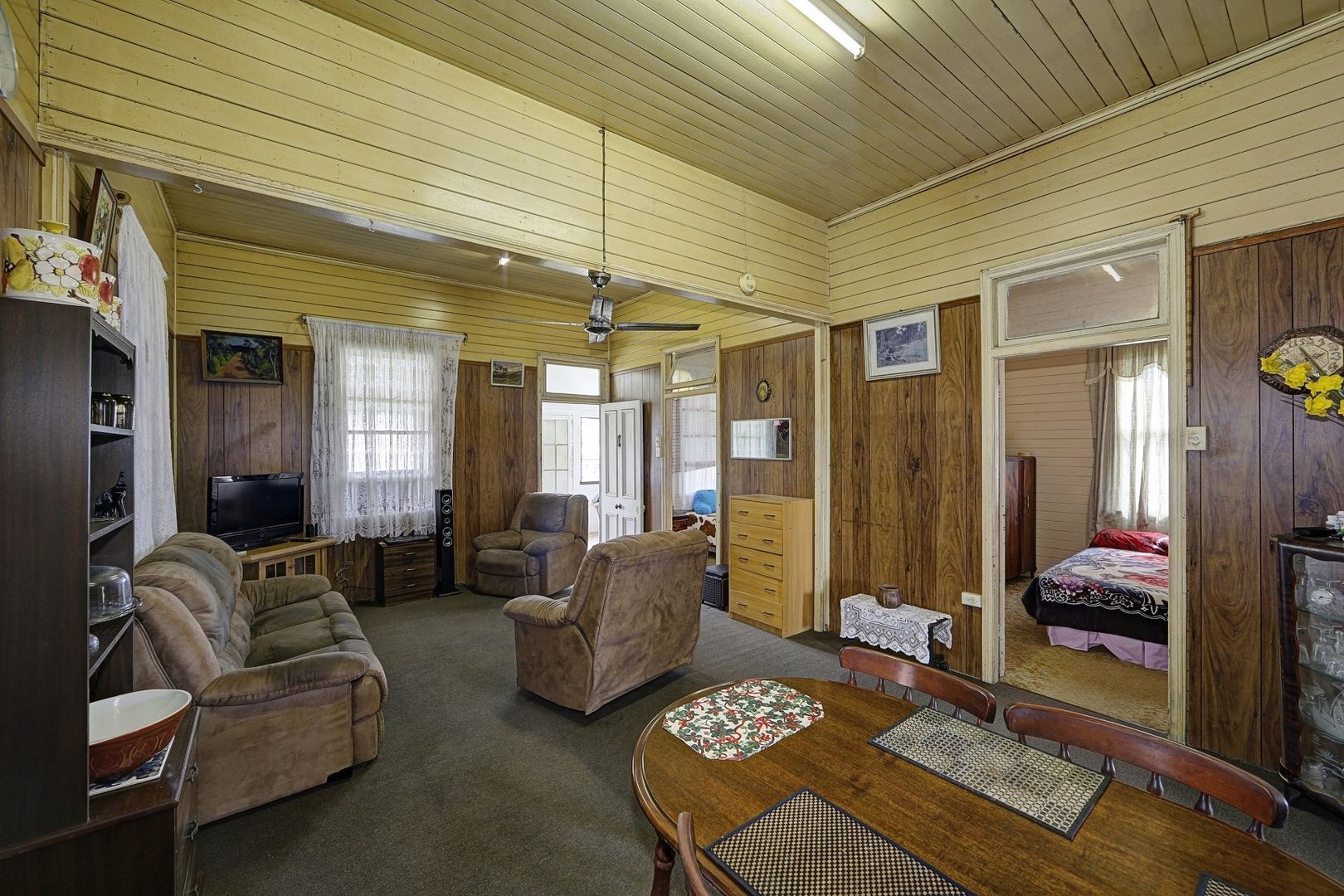 25 Crofton Street, Bundaberg West QLD 4670, Image 2