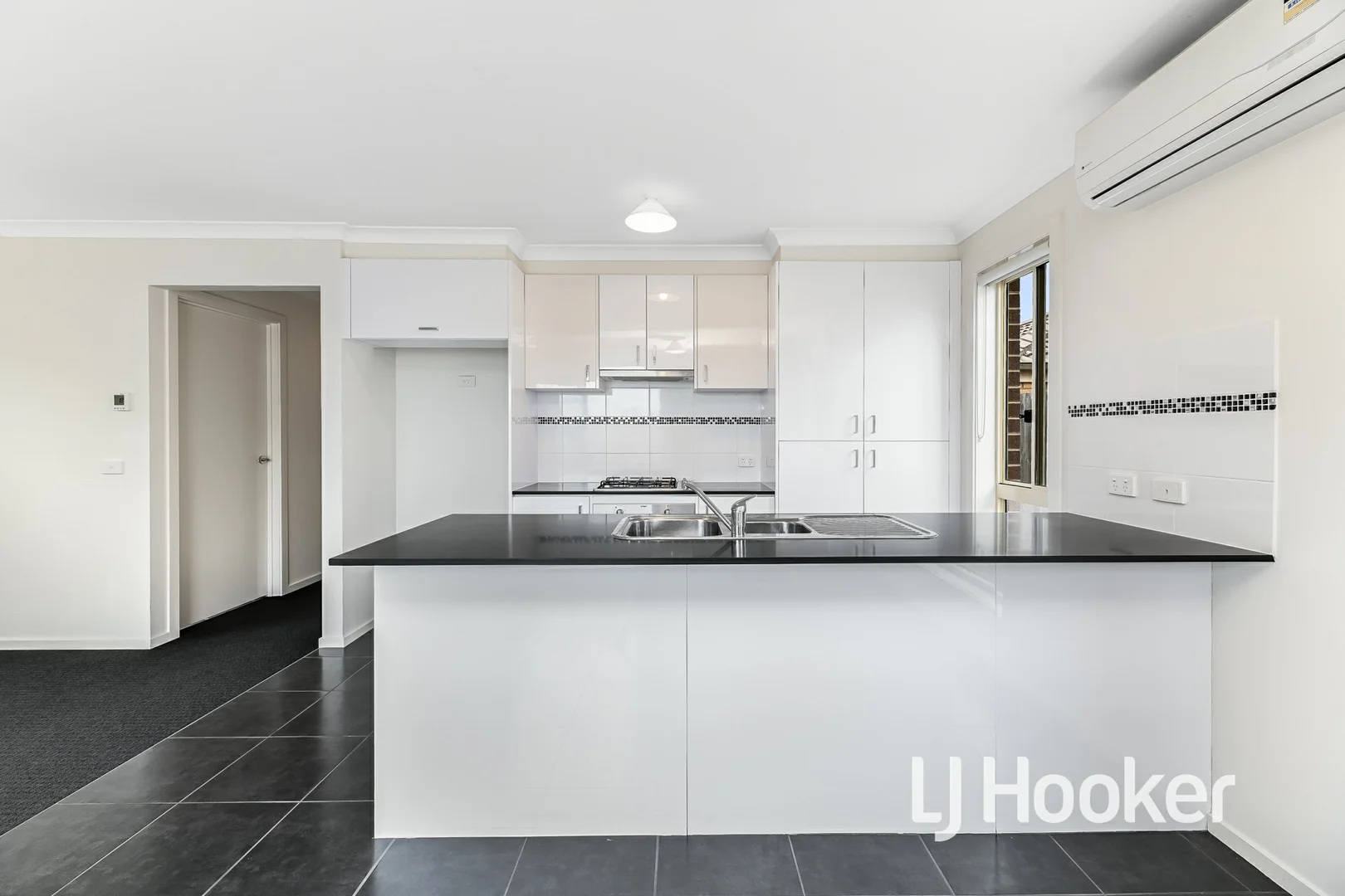 Additional image 2 of 311 Settlement Road, Drouin VIC 3818