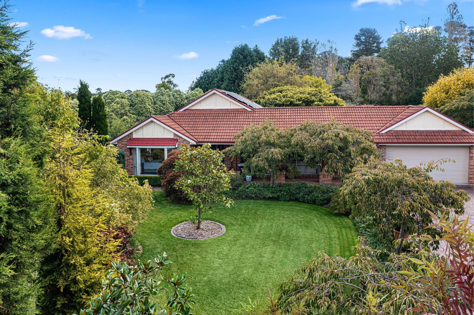 6 Alder Place, Bowral NSW 2576 Domain