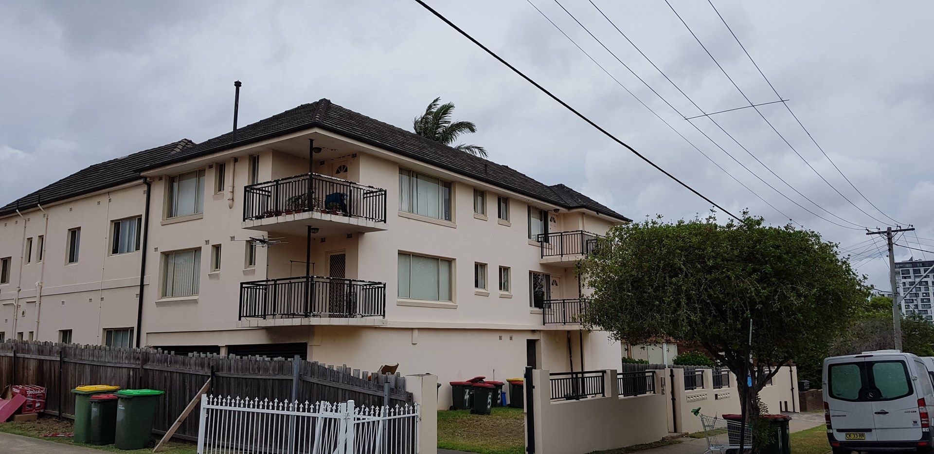 2 bedrooms Apartment / Unit / Flat in 11/82 Western Street HARRIS PARK NSW, 2150