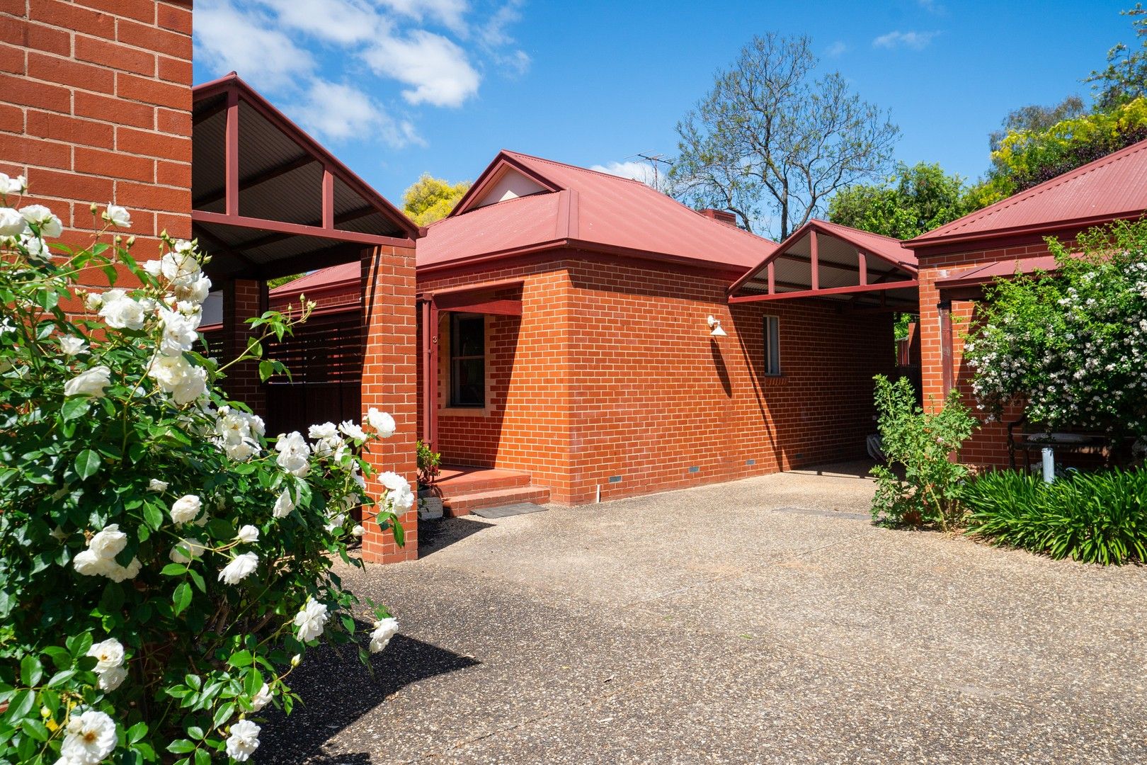 3/2 Prujoy Place, West Albury NSW 2640, Image 0