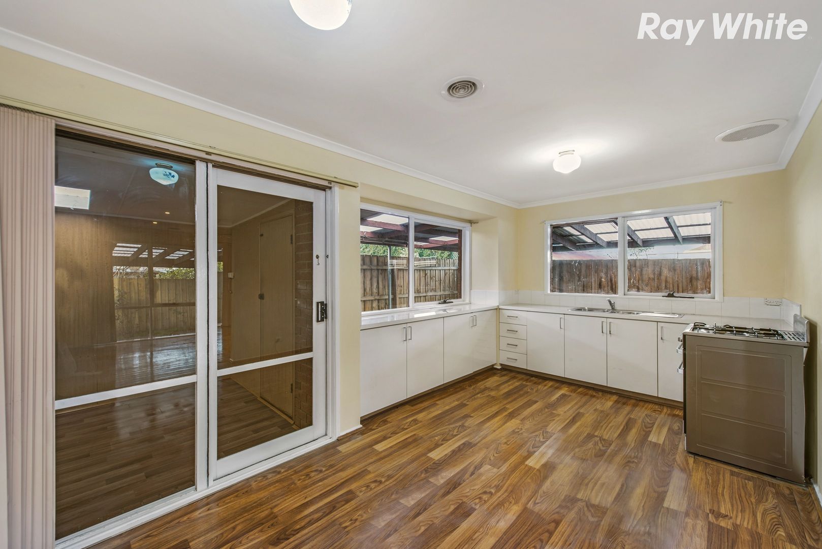 2/29 Baldwin Avenue, Noble Park VIC 3174, Image 2