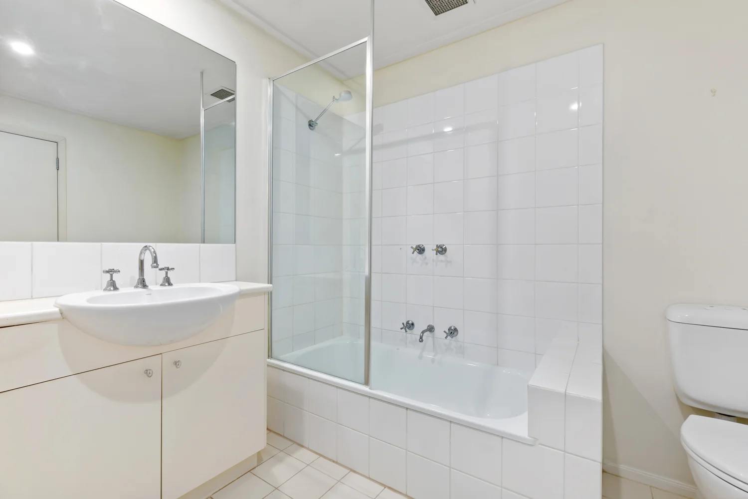 Additional image 7 of 36/39 Esplanade East, Port Melbourne VIC 3207