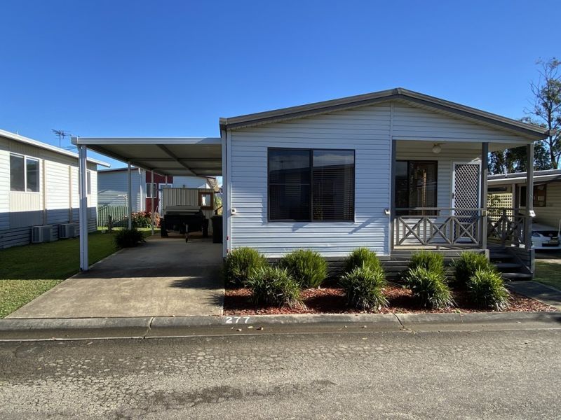 2 bedrooms House in 30 majestic drive STANHOPE GARDENS NSW, 2768