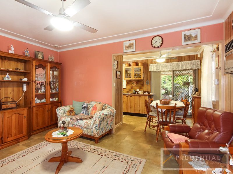 42 Stanwell Crescent, Ashcroft NSW 2168, Image 2